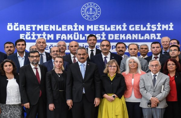 Bakan Özer: Sınavı yeterlilik ölçmek için yapmıyoruz