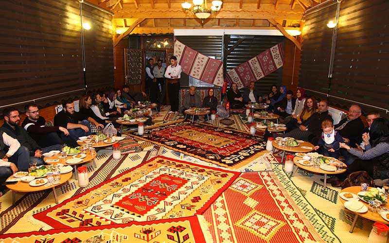 Halk Müziğinin Seslendirme Ortamları